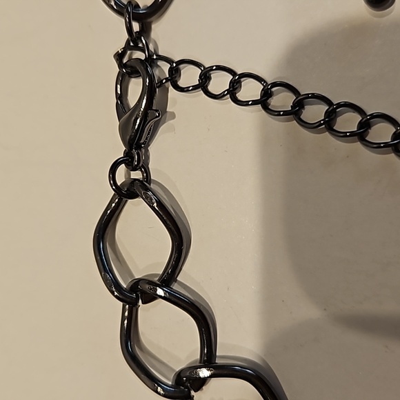 BLACK & GUNMETAL TWISTED Chains & Beads 18" Long Necklace - Picture 8 of 9